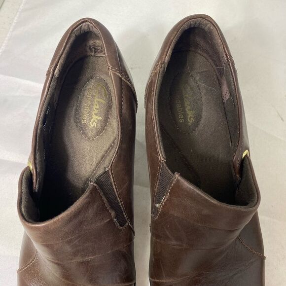 Clarks Bendables Loafer Shoes Women's 8m Brown Leather Slip On 2.25" Heel - Picture 7 of 8